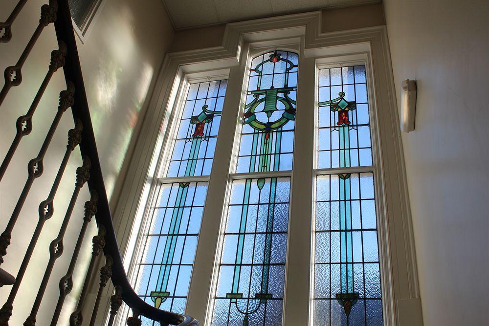 Edgerton Hotel Huddersfield Esterno foto