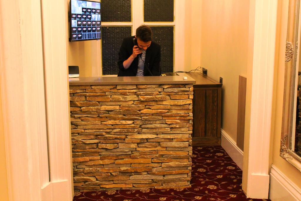 Edgerton Hotel Huddersfield Esterno foto