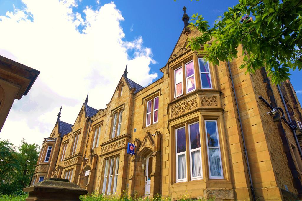 Edgerton Hotel Huddersfield Esterno foto