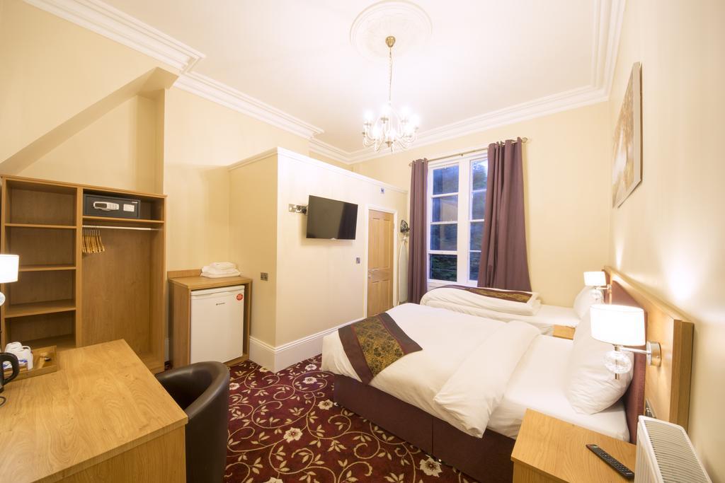Edgerton Hotel Huddersfield Esterno foto
