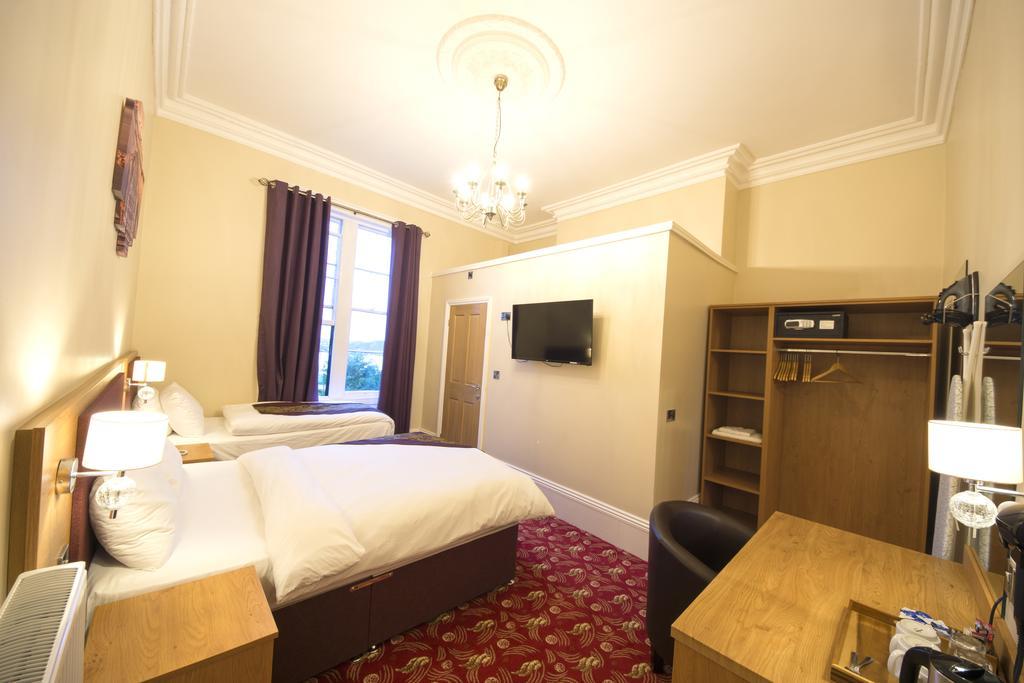 Edgerton Hotel Huddersfield Esterno foto