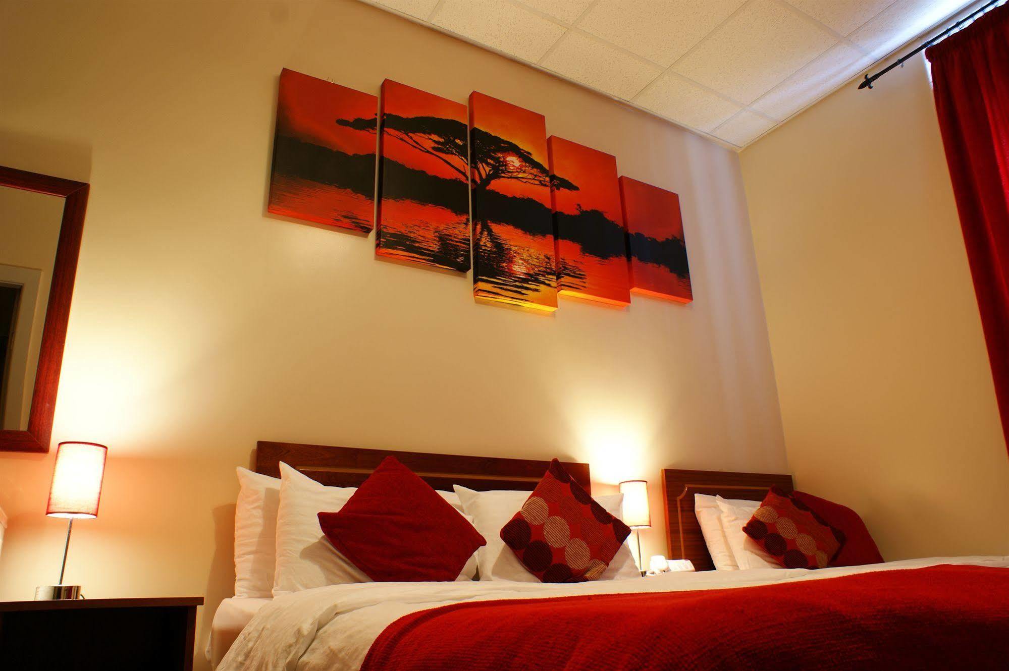 Edgerton Hotel Huddersfield Esterno foto