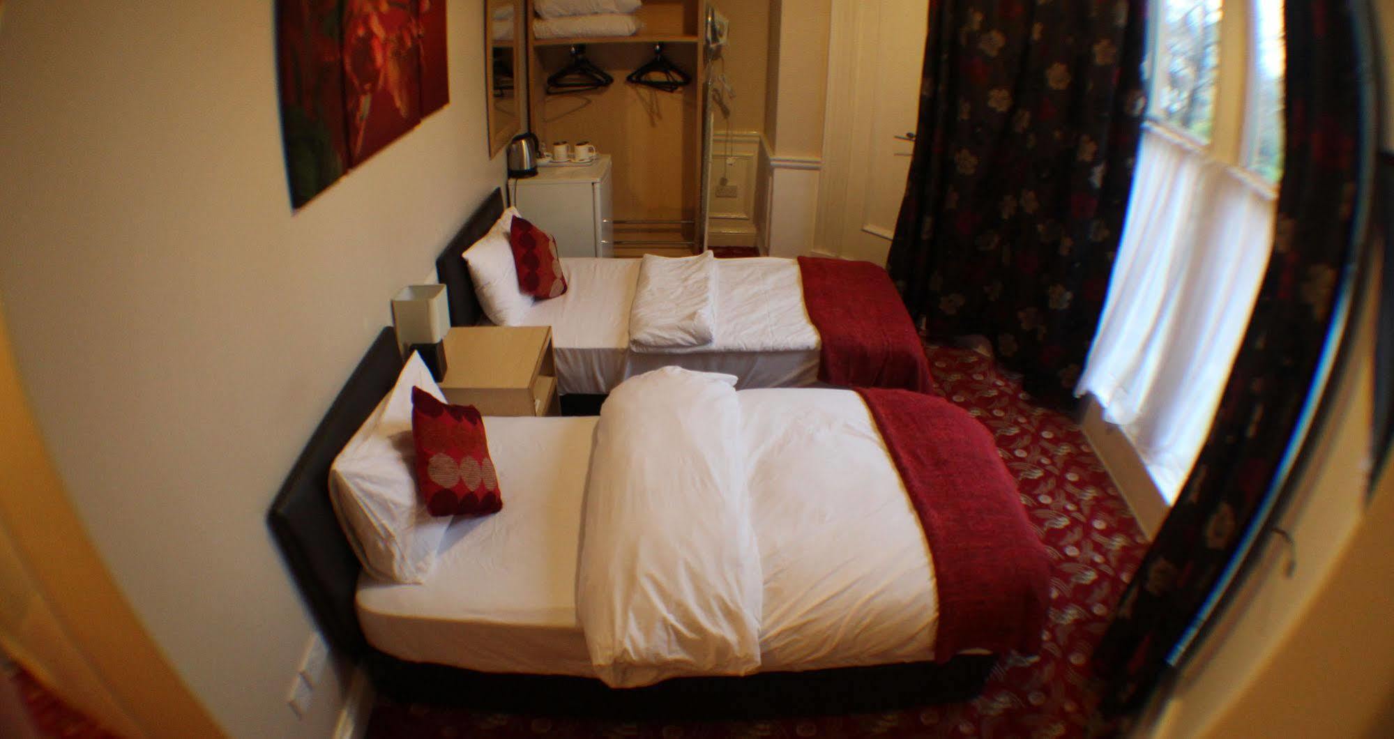 Edgerton Hotel Huddersfield Esterno foto