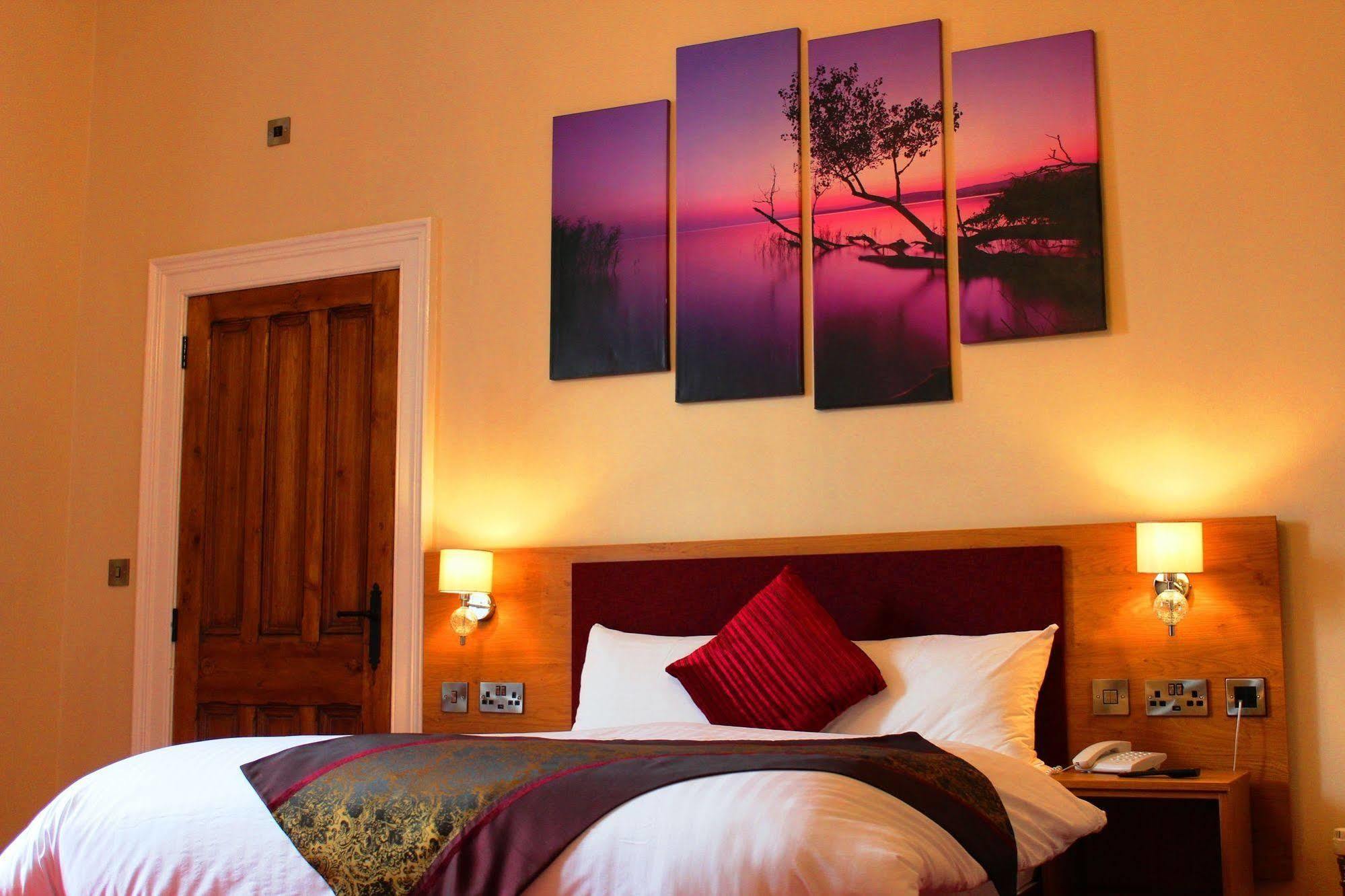 Edgerton Hotel Huddersfield Esterno foto