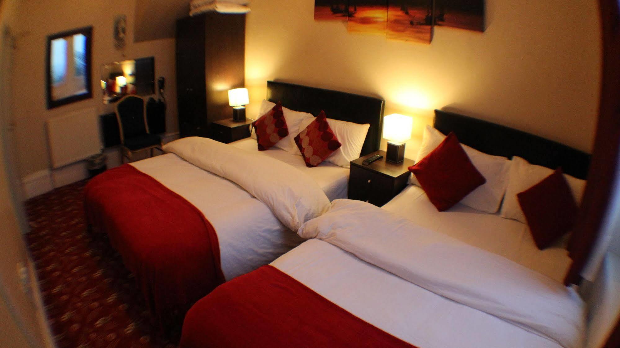 Edgerton Hotel Huddersfield Esterno foto