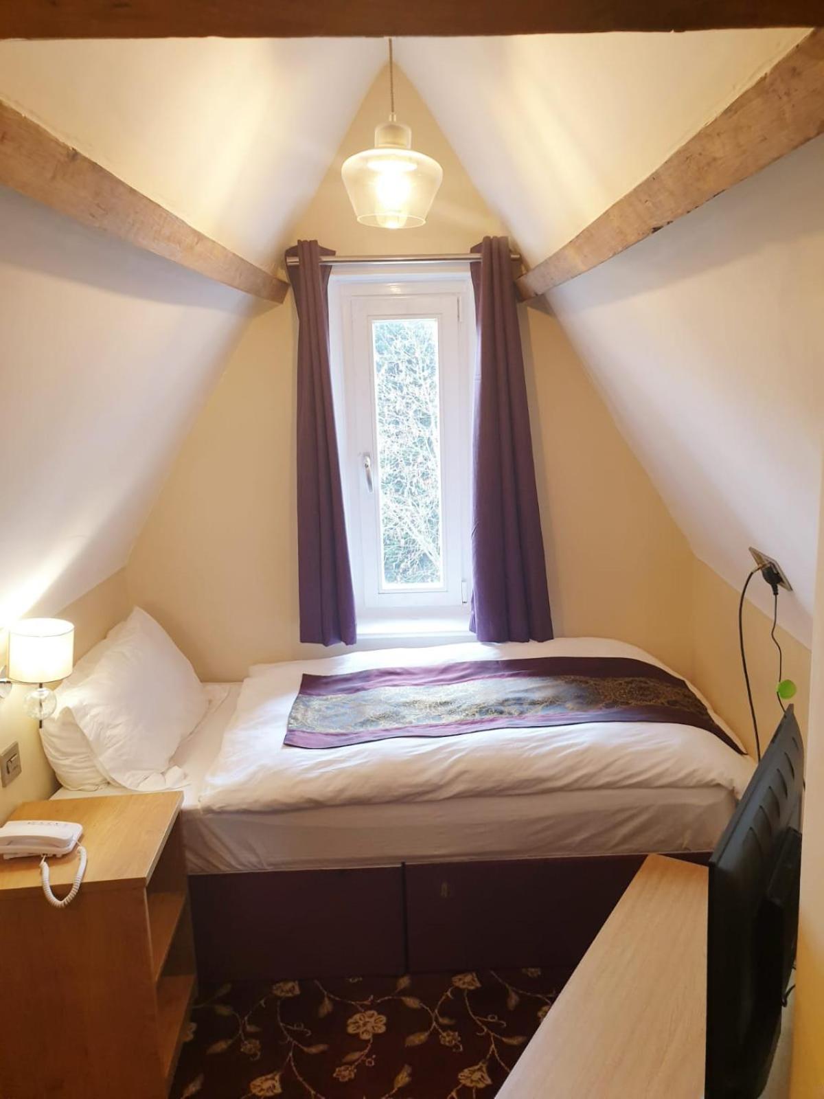 Edgerton Hotel Huddersfield Esterno foto